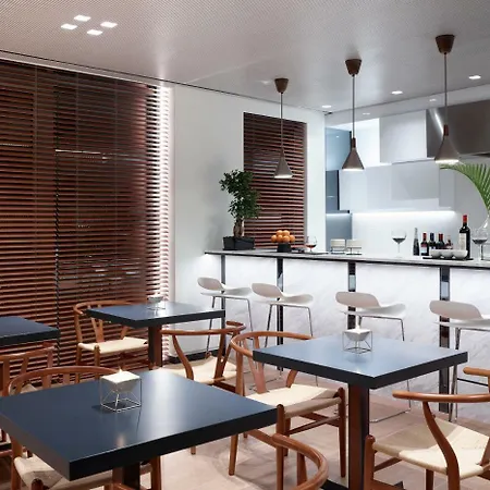 Ikon Aparthotel